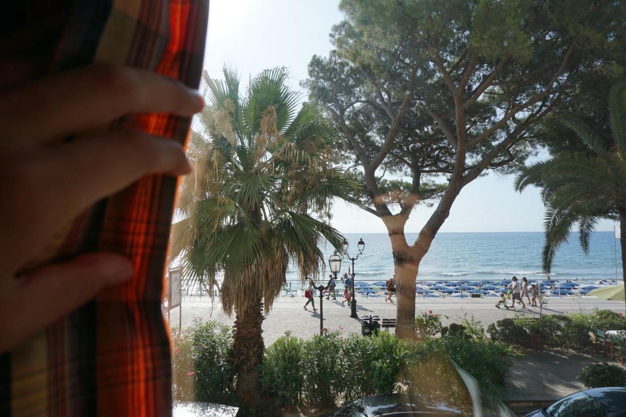Hotel Beau Rivage Αλάσιο Εξωτερικό φωτογραφία