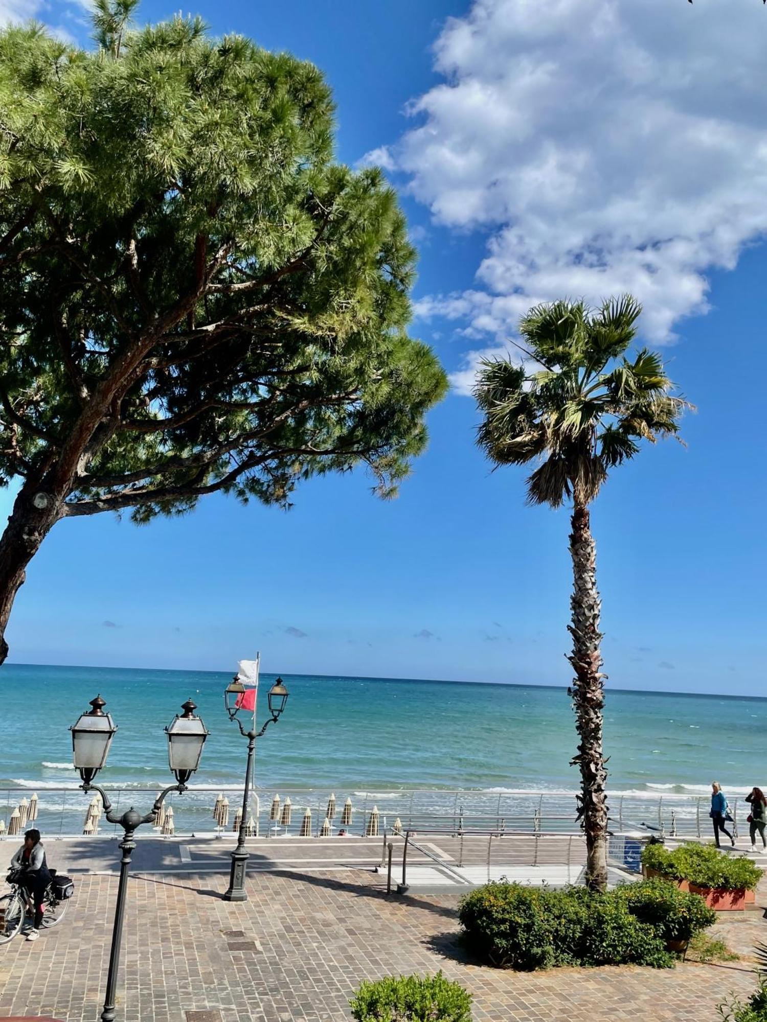 Hotel Beau Rivage Αλάσιο Εξωτερικό φωτογραφία